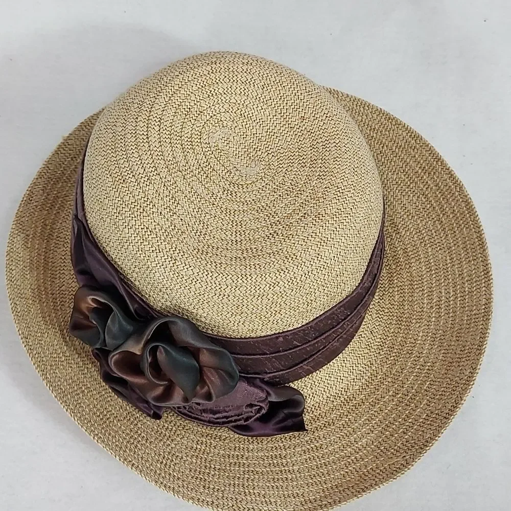 Toucan Collection New Yorks Straw silk Flowers Hat Made In Usa 23